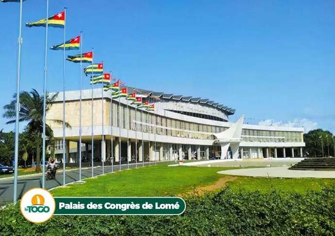 Le palais des congrès de Lomé